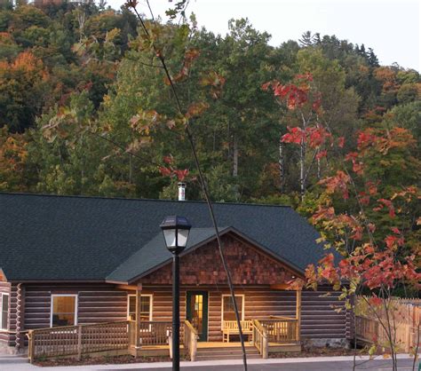 Rippling river resort - Just minutes from downtown Marquette you will find the secluded beauty of Rippling River Resort and Campground. Nestled on the flowing waters …